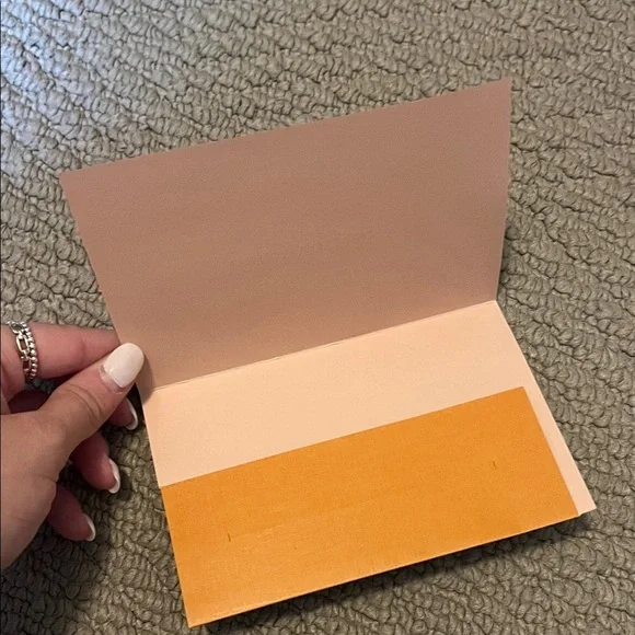 Louis Vuitton Orange and Cream Card - Picture 2 of 4